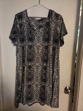 Pink Rose Black & White Snake Print Short Sleeve Dress Size 3x